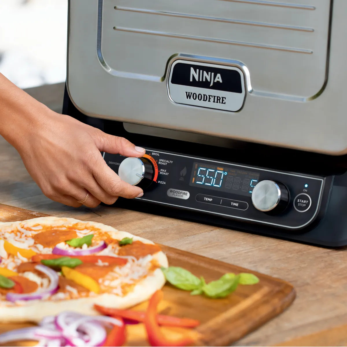 Horno de exteriores 8 en 1 Ninja ®  OO101