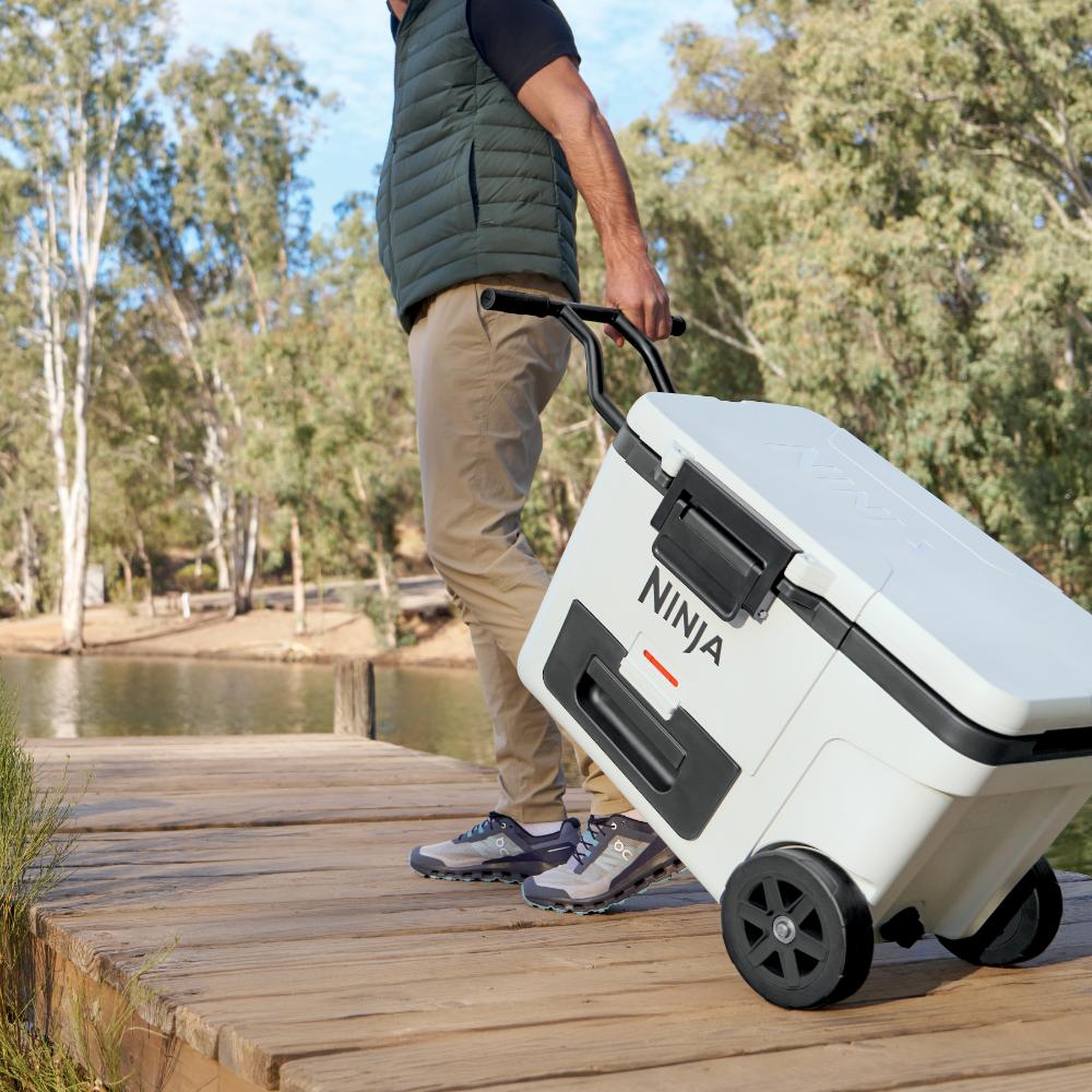 Ninja FrostVault™ 45qt Wheeled Cooler with Dry Zone (Cloud White
