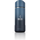 Imagen de la taza de viaje Ninja Sip Perfect 16 oz en acero inoxidable, con tecnología HeatStore™ que ajusta y mantiene la temperatura de las bebidas, tapa antifugas y diseño portátil para disfrutar café o té caliente en cualquier lugar.